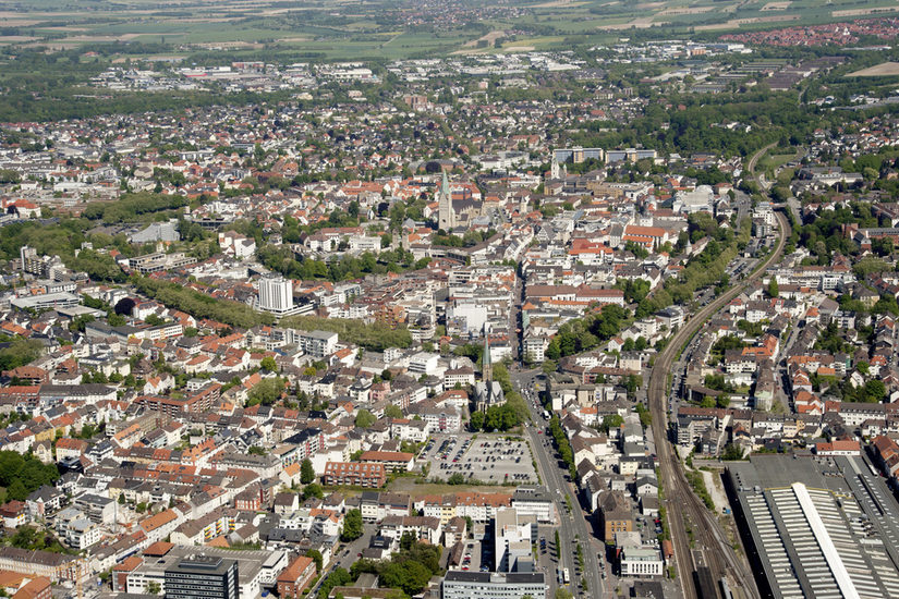 Luftbild der Innenstadt Paderborns