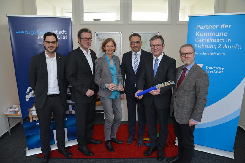 Mit Glasfaser Internet Neu Erleben Stadt Paderborn