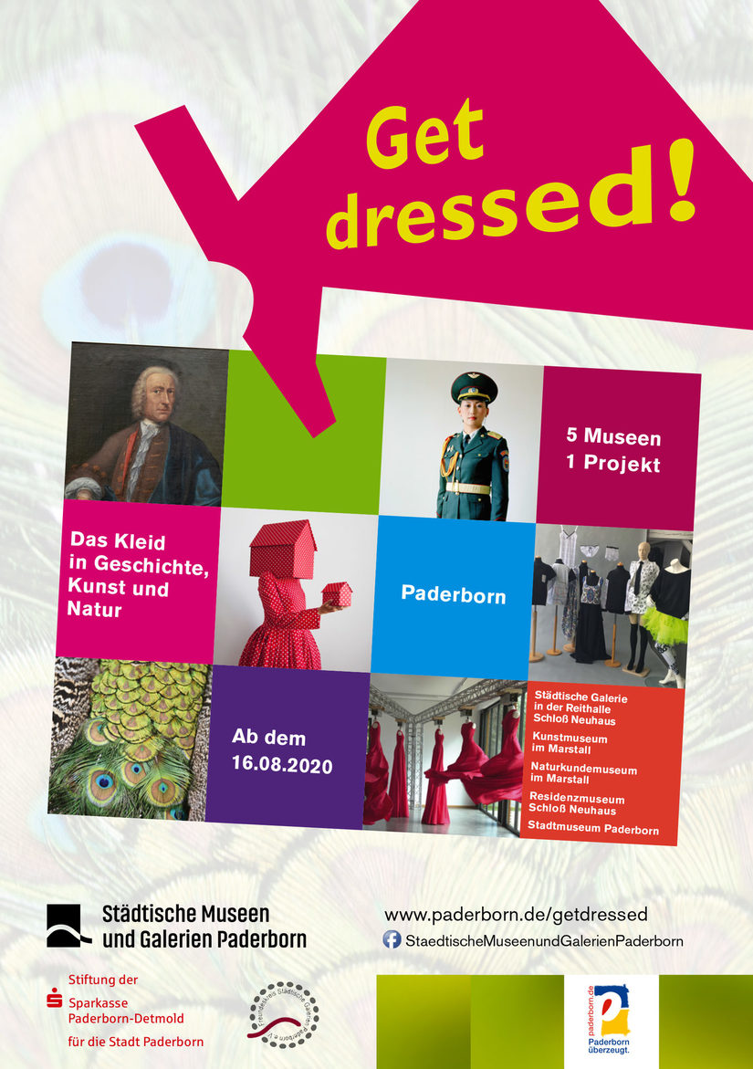 Plakat zu "Get dressed": Ausstellungsdetails in Text und Bild in Kachelansicht.