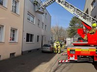 Zimmerbrand in einem Mehrfamilienhaus Meinwerkstraße