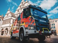 Löschfahrzeug Feuerwehr Paderborn, Scania, Rosenbauer