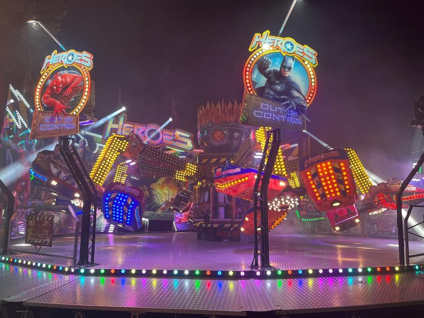 Fahrgeschäft "Heroes"