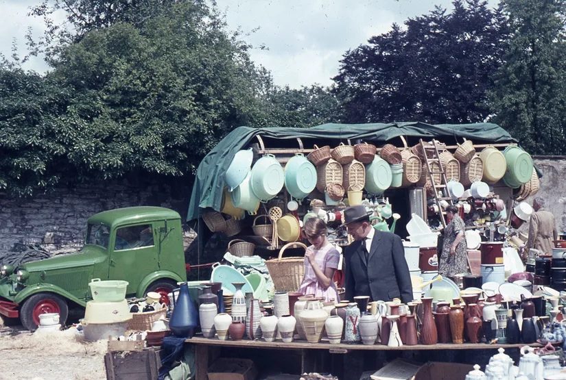 Seit 1883 immer auf dem kleinen Domplatz: Der Pottmarkt, 1965