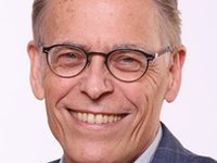 Zu sehen ist ein Bild von PD Dr. med. Stefan Bender