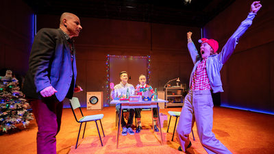 Szene aus "zwei herren von real madrid", Spielzeit 2024/25